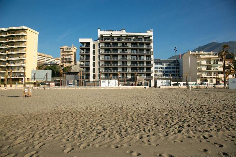 Apartamentos Fuengirola Playa エクステリア 写真